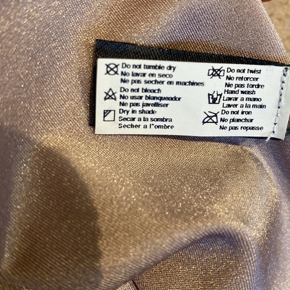 Maaji Woodrose Whisper classic reversible size small NWT - Picture 8 of 9